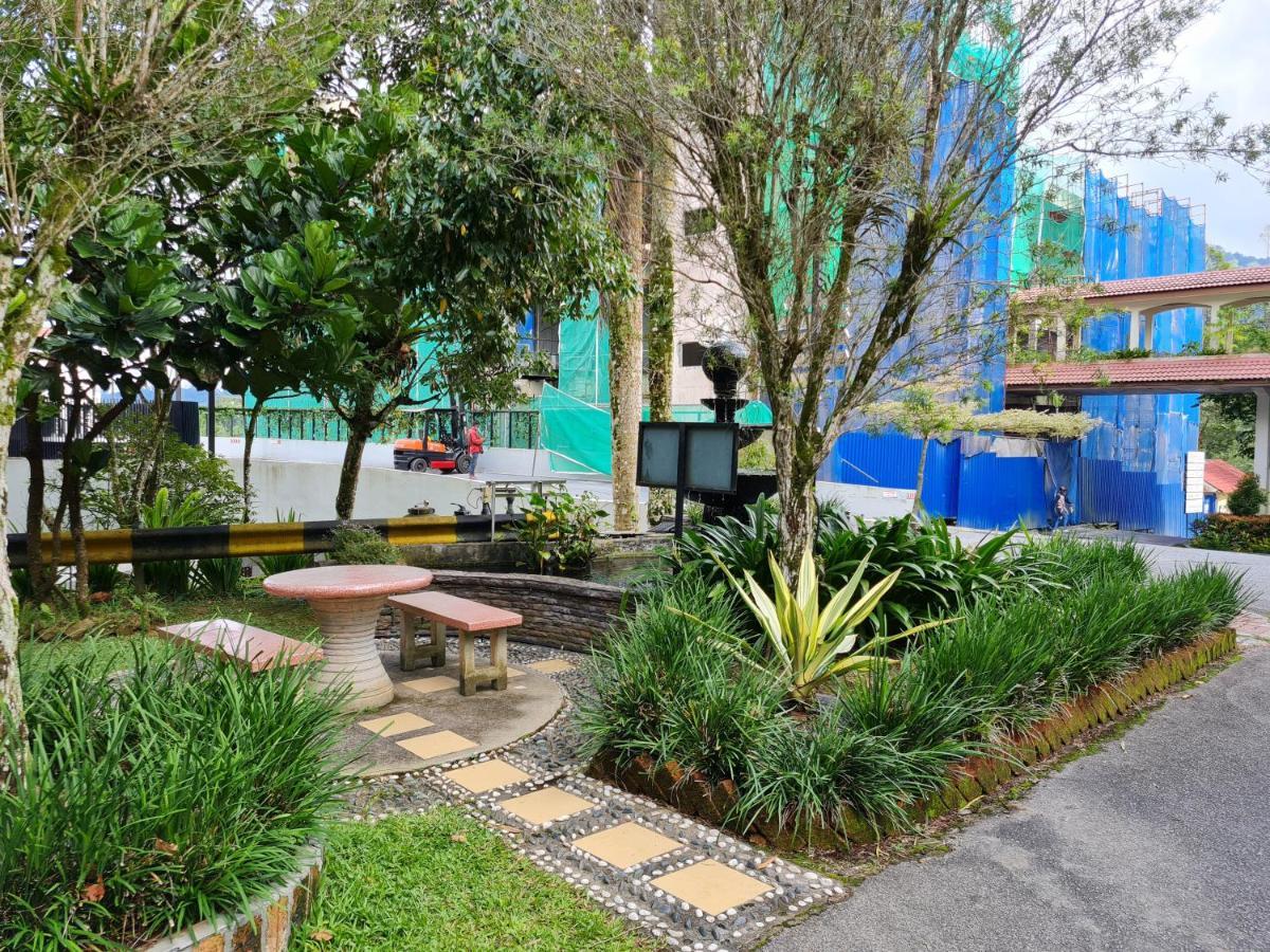 4-7 Pax Genting View Resort Kempas Residence -Free Wifi, Netflix And Free Parking Genting Highlands Exterior photo